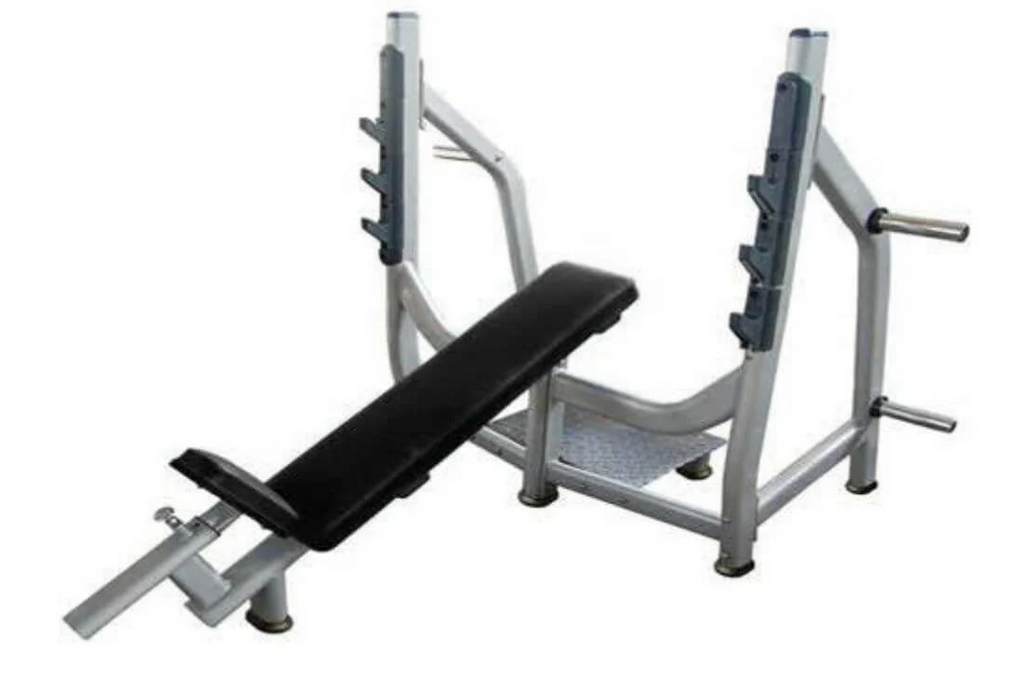 Muscle D Fitness - Incline Bench - Olympic - 11 Gauge Steel - Commercial Upholstery